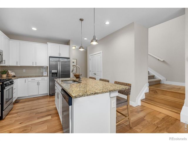 653 Grandview Mdws Drive, Longmont, CO 80503