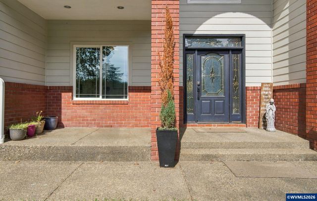 10392 Kiska Rd SE, Jefferson, OR 97352