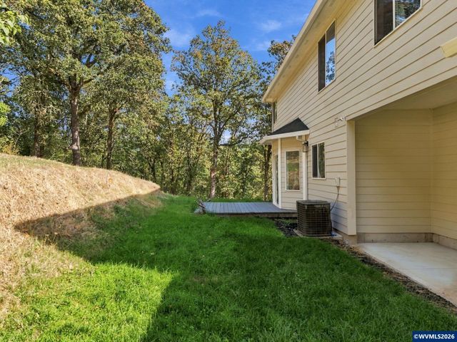10392 Kiska Rd SE, Jefferson, OR 97352