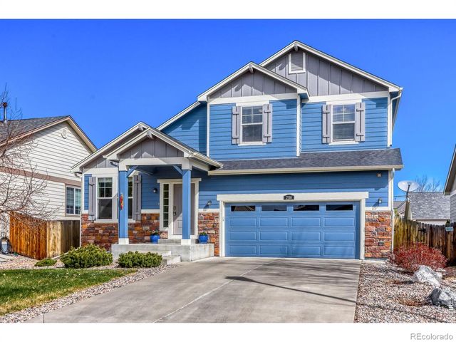 2116 Addie Rose Lane, Longmont, CO 80501