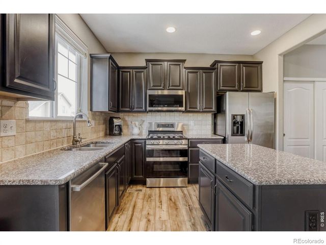 2116 Addie Rose Lane, Longmont, CO 80501