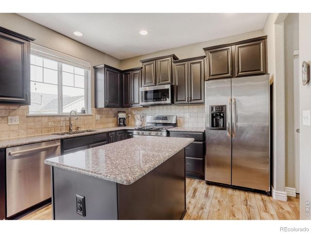 2116 Addie Rose Lane, Longmont, CO 80501