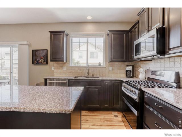 2116 Addie Rose Lane, Longmont, CO 80501