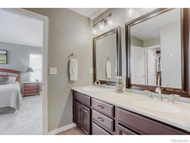 2116 Addie Rose Lane, Longmont, CO 80501