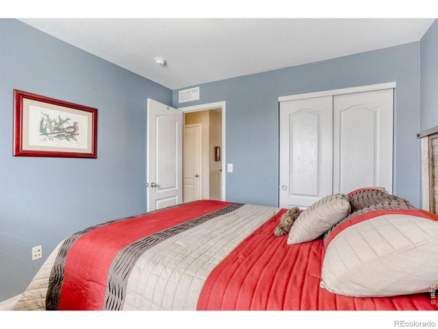 2116 Addie Rose Lane, Longmont, CO 80501