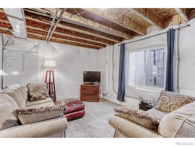 2116 Addie Rose Lane, Longmont, CO 80501