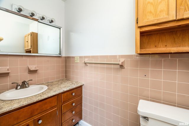 1378 Skelcher Boulevard, Makanda, IL 62958