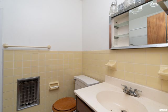 1378 Skelcher Boulevard, Makanda, IL 62958