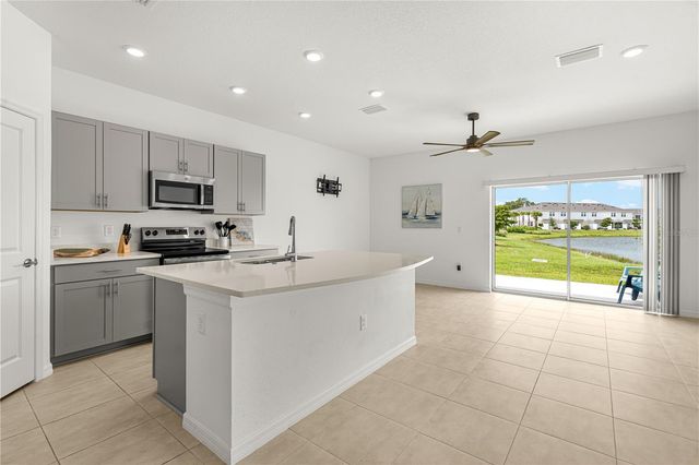 5848 BISCOTTI STREET, Nokomis, FL 34275