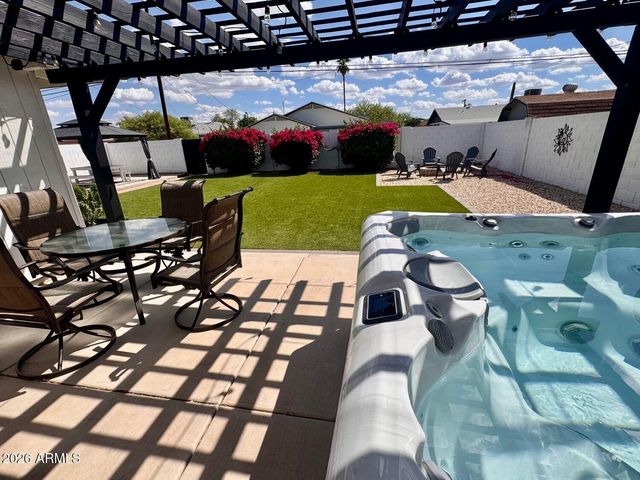 7715 E CATALINA Drive, Scottsdale, AZ 85251