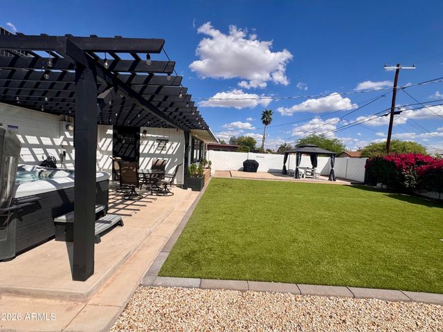 7715 E CATALINA Drive, Scottsdale, AZ 85251