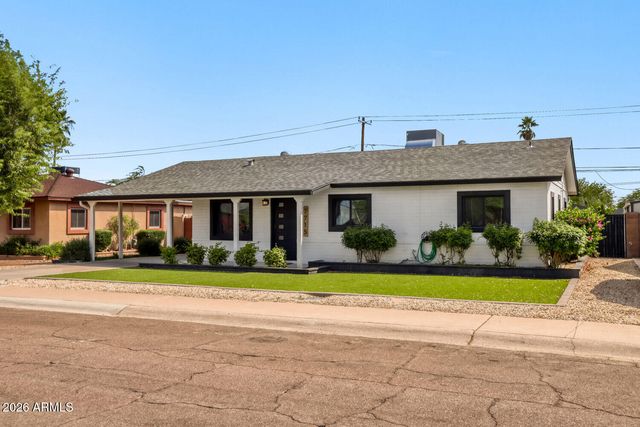 7715 E CATALINA Drive, Scottsdale, AZ 85251