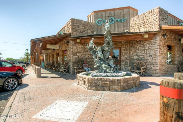 7715 E CATALINA Drive, Scottsdale, AZ 85251