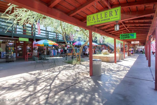 7715 E CATALINA Drive, Scottsdale, AZ 85251