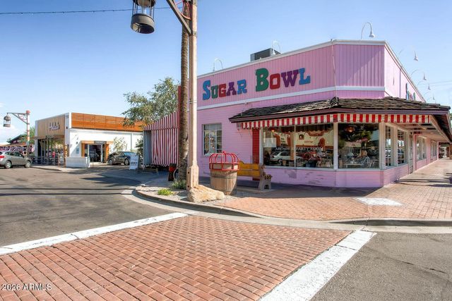 7715 E CATALINA Drive, Scottsdale, AZ 85251