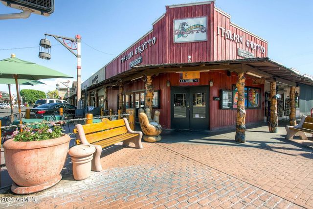 7715 E CATALINA Drive, Scottsdale, AZ 85251