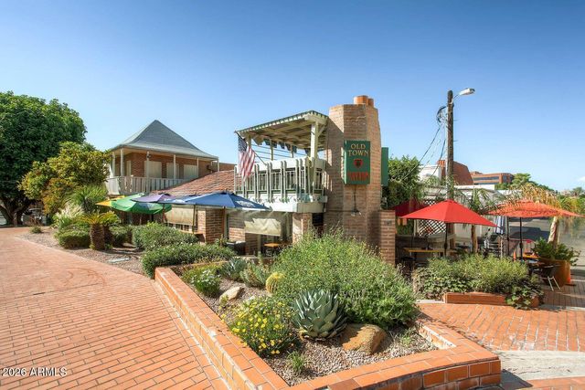 7715 E CATALINA Drive, Scottsdale, AZ 85251