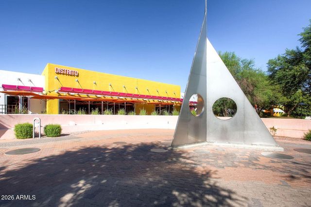 7715 E CATALINA Drive, Scottsdale, AZ 85251