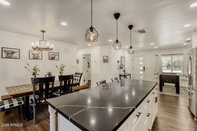 7715 E CATALINA Drive, Scottsdale, AZ 85251