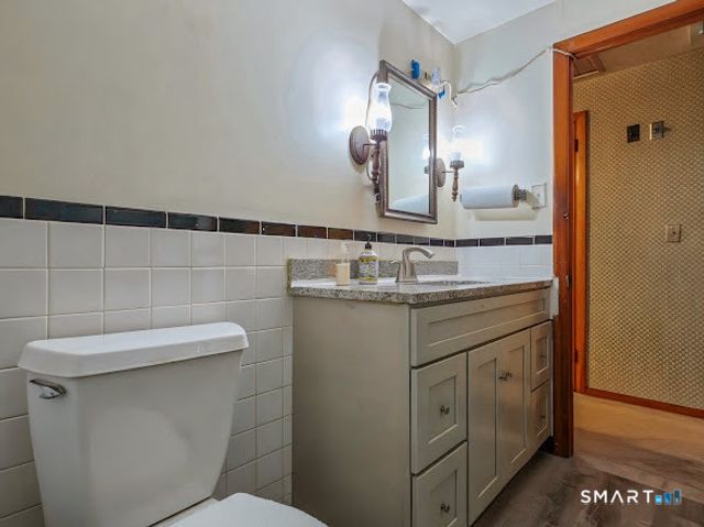 27 Norman Drive, East Hartford, CT 06108