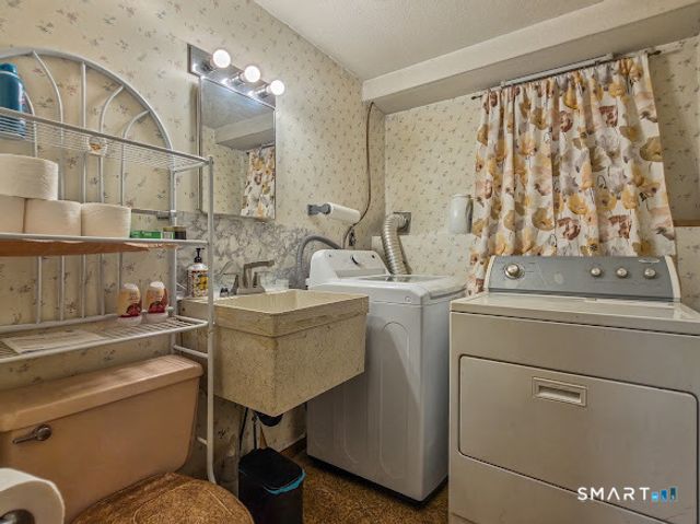 27 Norman Drive, East Hartford, CT 06108