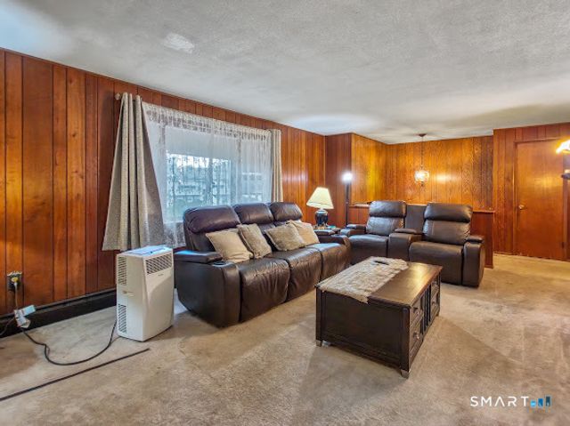 27 Norman Drive, East Hartford, CT 06108