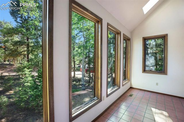 886 Cottonwood Lake Drive, Divide, CO 80814