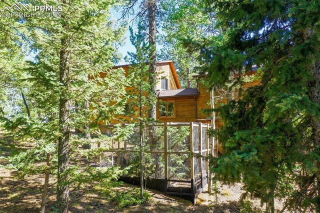 886 Cottonwood Lake Drive, Divide, CO 80814