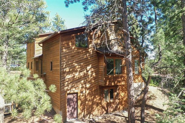 886 Cottonwood Lake Drive, Divide, CO 80814
