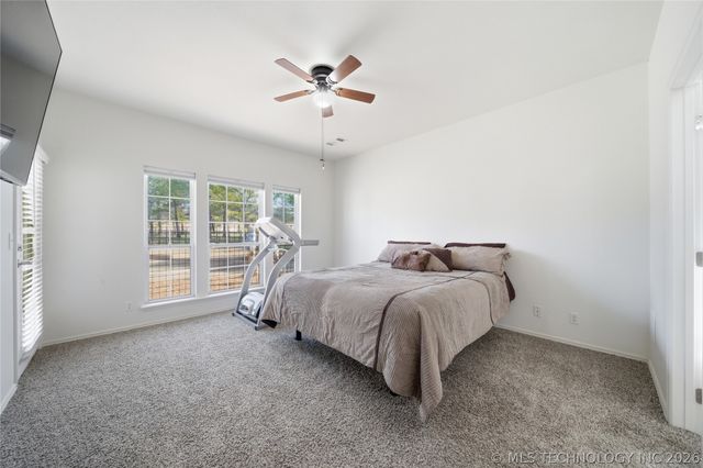 22425 S Rose Glen Court, Claremore, OK 74019