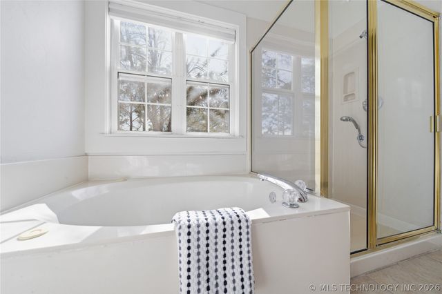 22425 S Rose Glen Court, Claremore, OK 74019