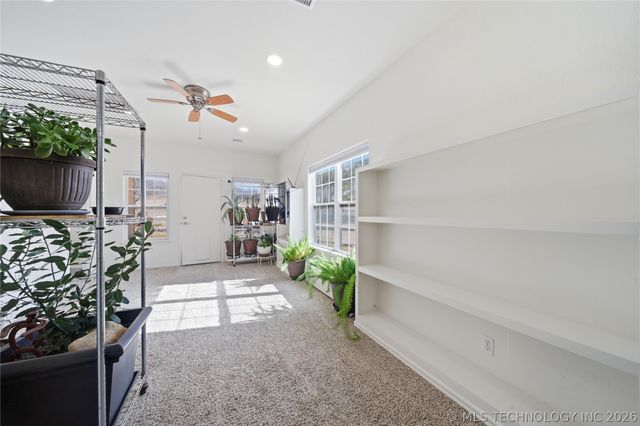 22425 S Rose Glen Court, Claremore, OK 74019