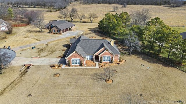 22425 S Rose Glen Court, Claremore, OK 74019