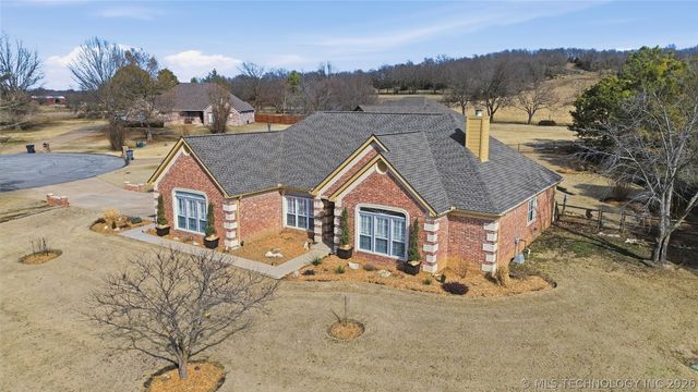22425 S Rose Glen Court, Claremore, OK 74019