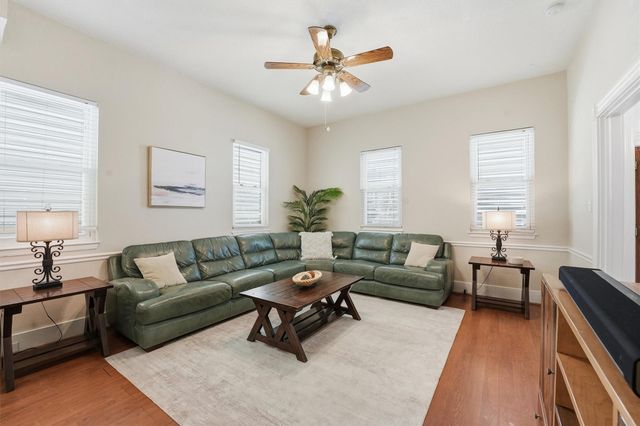 1814 22nd Street, Galveston, TX 77550