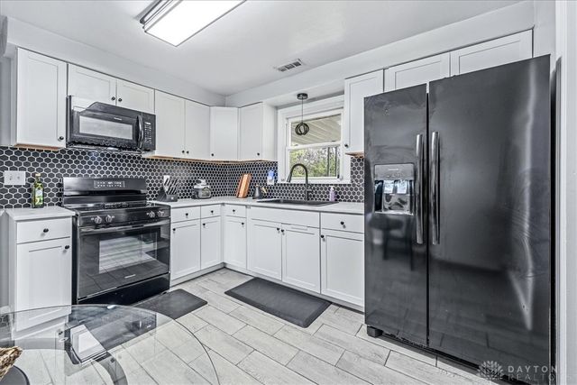 4867 Glencross Drive, Dayton, OH 45406