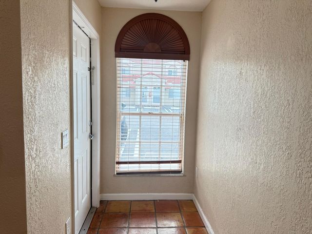 6978 NW 166th Terrace 1604, Miami Lakes, FL 33014
