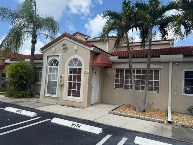 6978 NW 166th Terrace 1604, Miami Lakes, FL 33014