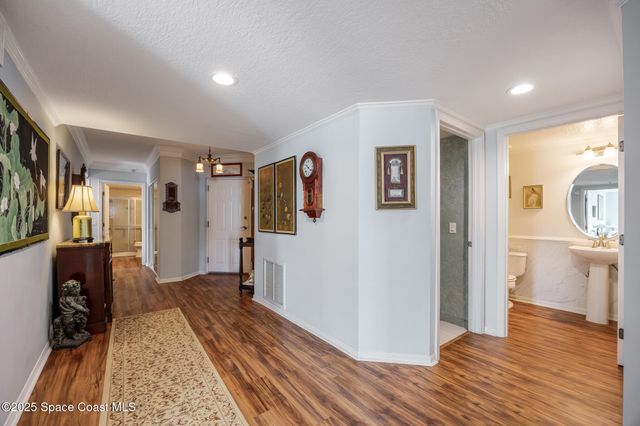 925 N Highway A1a 205, Indialantic, FL 32903