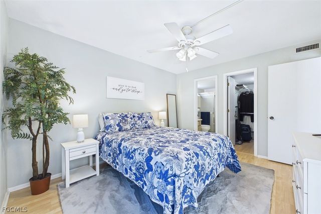 1100 Pondella RD 904, Cape Coral, FL 33909