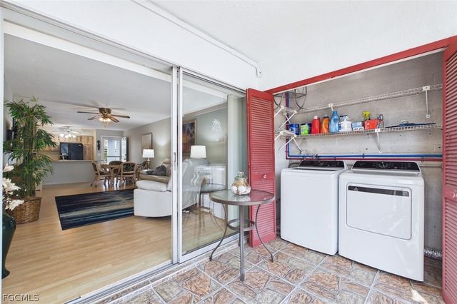 1100 Pondella RD 904, Cape Coral, FL 33909