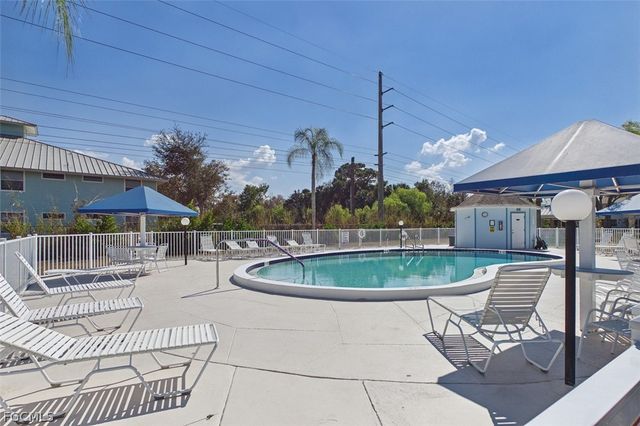 1100 Pondella RD 904, Cape Coral, FL 33909