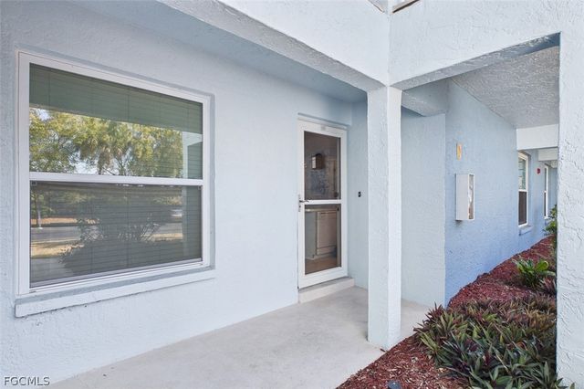 1100 Pondella RD 904, Cape Coral, FL 33909