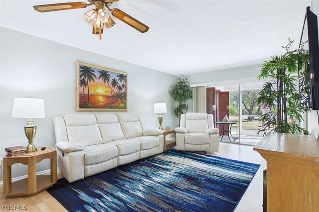 1100 Pondella RD 904, Cape Coral, FL 33909