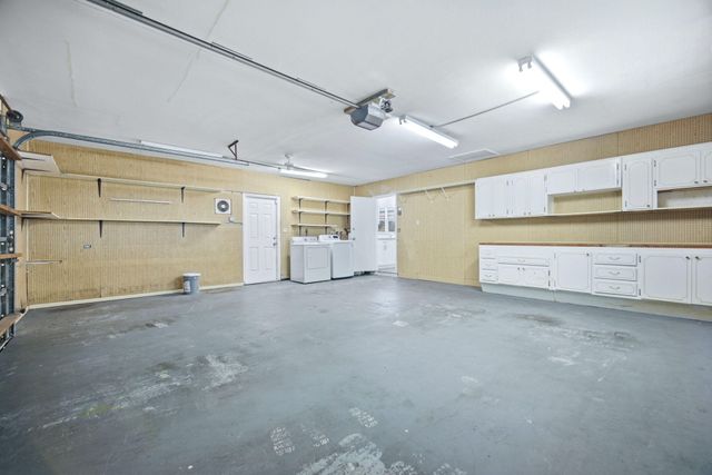 321 E Chaminade Drive, Hollywood, FL 33021