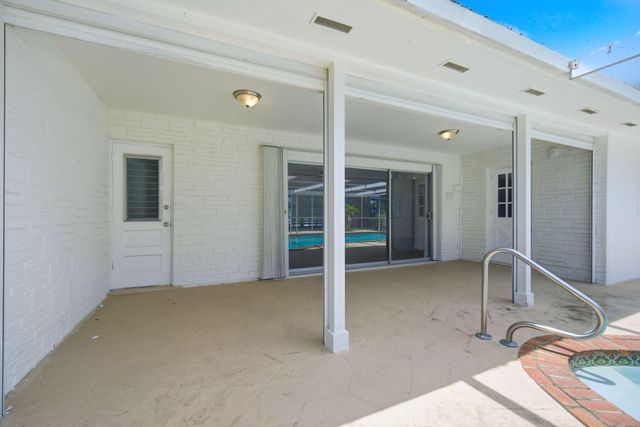 321 E Chaminade Drive, Hollywood, FL 33021