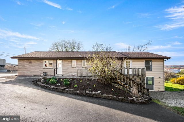 4951 HORSESHOE PIKE, Honey Brook, PA 19344