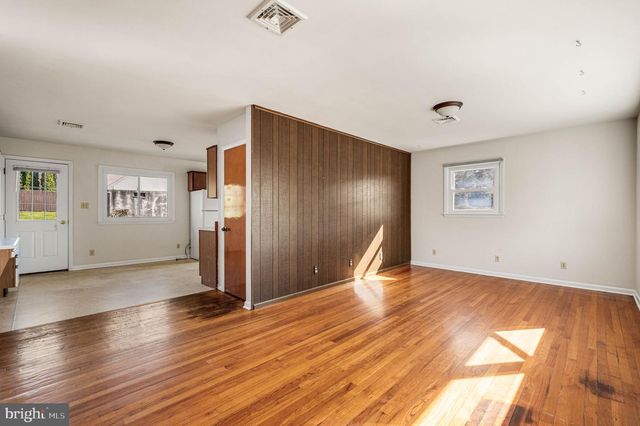 4951 HORSESHOE PIKE, Honey Brook, PA 19344