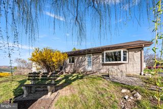 4951 HORSESHOE PIKE, Honey Brook, PA 19344