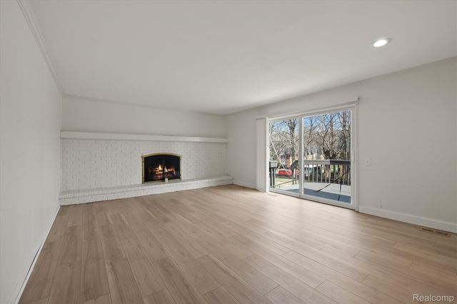 1132 Hemlock Drive, Rochester, MI 48307